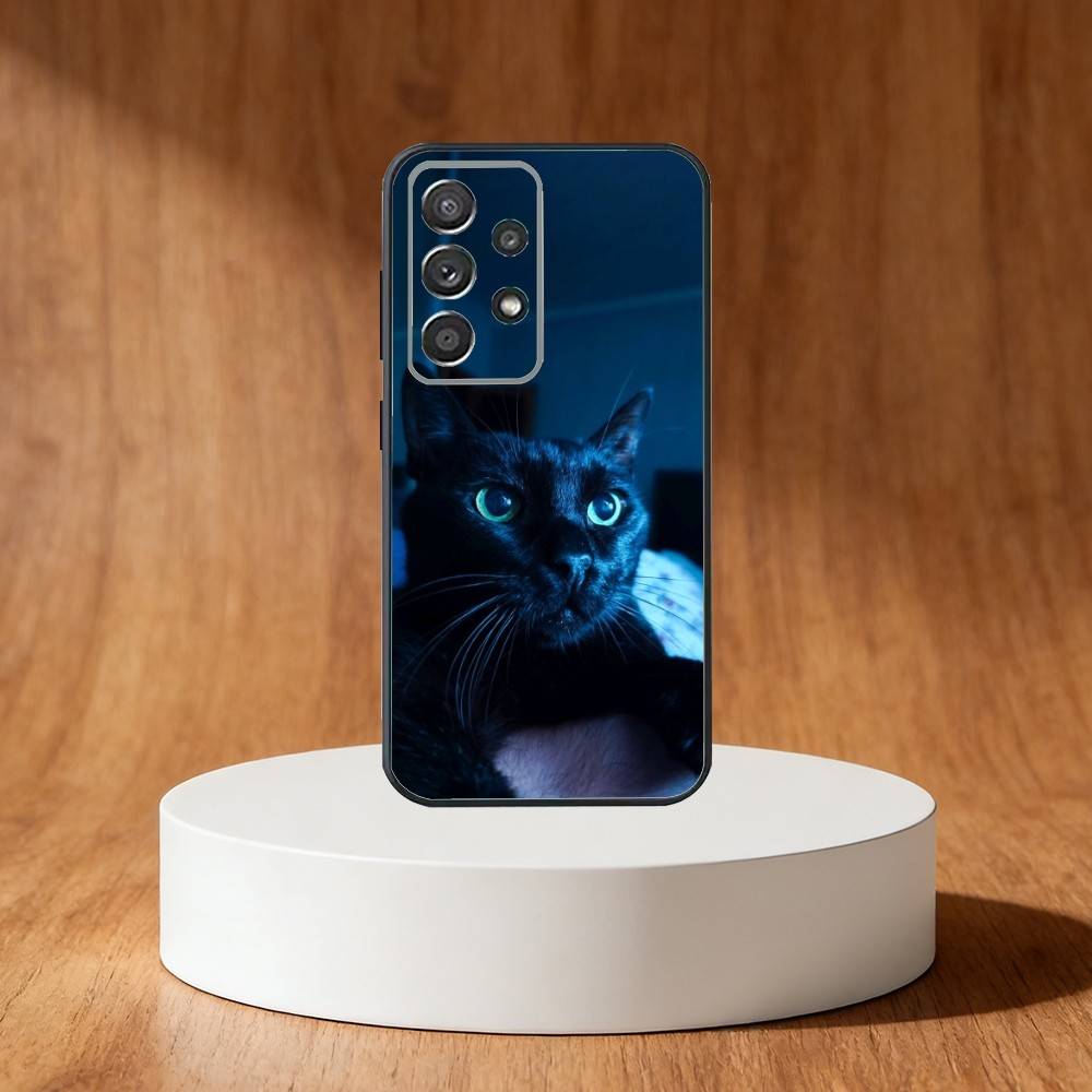 Black Cat Staring Eye Phone Case For Samsung S25,S24,S21,S22,S23,S30,Ultra,S20,Plus,Fe,Note,10,9,5G Black Cover