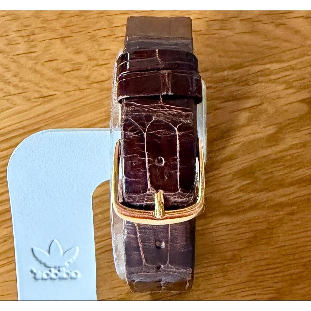 SEIKO Dolce Кварцевые Квадратные Золотой x Серебряный