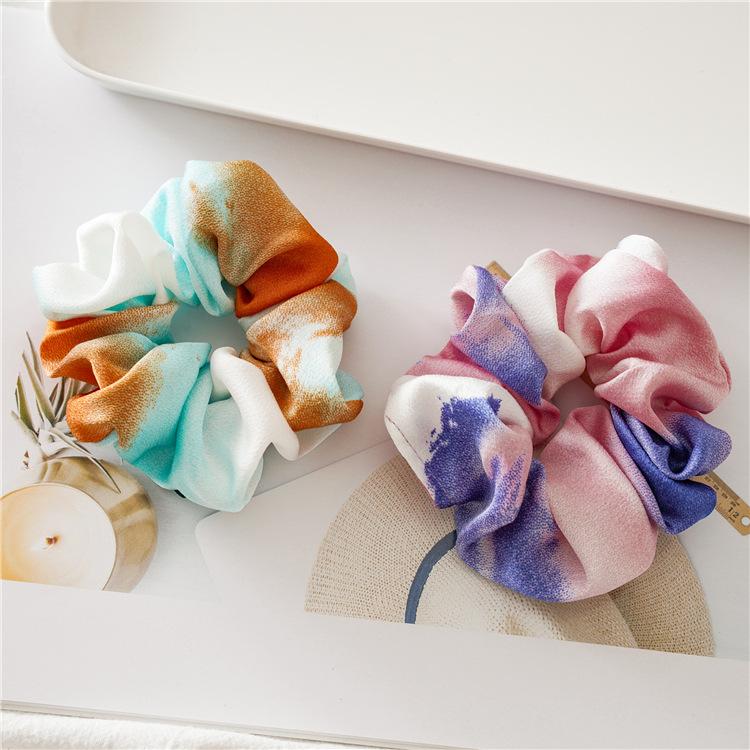 Dreamy Gradient Color Hair Elastic Vibrant Rainbow Transition Heavily Pleated Texture Artistic Color Blocking Hairpiece
