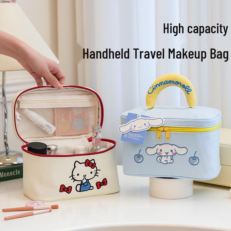 Сумка-портфель Sanrio 3D с мультяшным рисунком: Дорожная косметичка большой вместимости