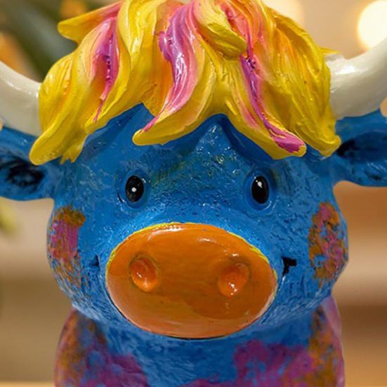 Фигурка Хайлендской коровы из смолы, многоцветная, миниатюрное украшение коровы, расписанная вручную статуэтка Хайлендского скота для декора фермерского дома, дома, офиса, рабочего стола