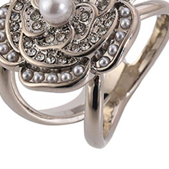 Flower Scarf Ring Clip for Women Rhinestone Floral Belt Scarf Buckle Faux Pearl