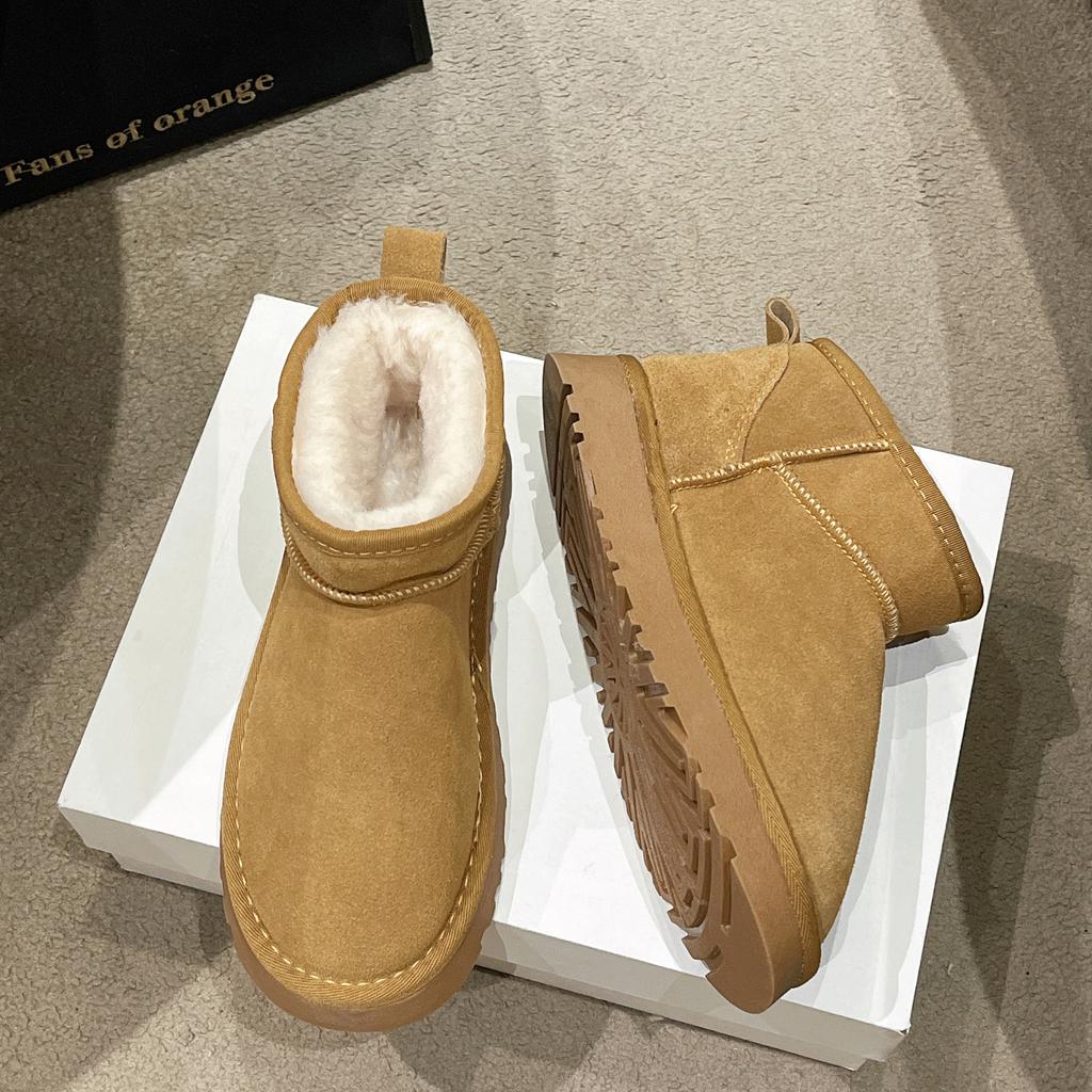 Thick-soled Snow Boots Women's Winter Real Cowhide Piled Thickened Bread Shoes Short Tube Student Cotton Shoes