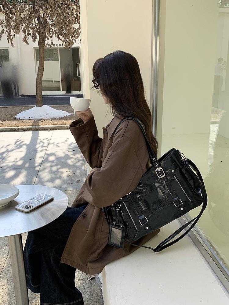 Сладкие Крутые Сумки-Тоуты Большой Вместимости для Женщин Y2K Локомотивные Сумки на Плечо Женская Сумка Кросс-боди с Кошельком