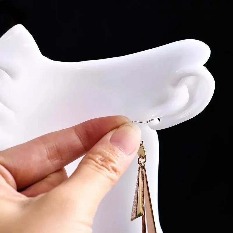 Portrait Neck Necklace Display Stand Jewelry Earrings Pendant Neck Model Plastic Mannequin for Showcase Window Display