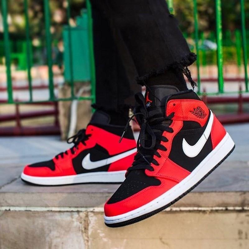 (GS) Air Jordan 1 Mid 'Infrared 23' Kids' 554725-061