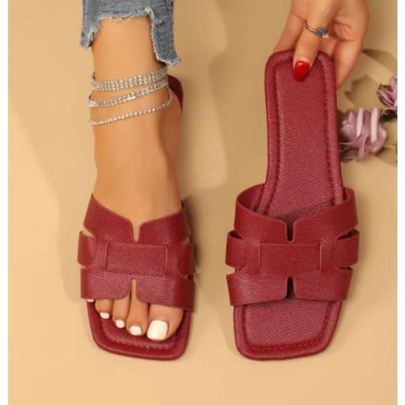 Wearing Instagram Trendy Woven Flat Bottom 36-43 Beach Shoes and Sandals for Women Outside Europe and America In Summer