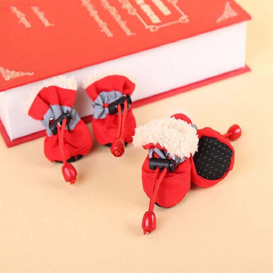 Нейлоновые ботиночки для собак с бархатным утеплением. В комплекте 4 штуки