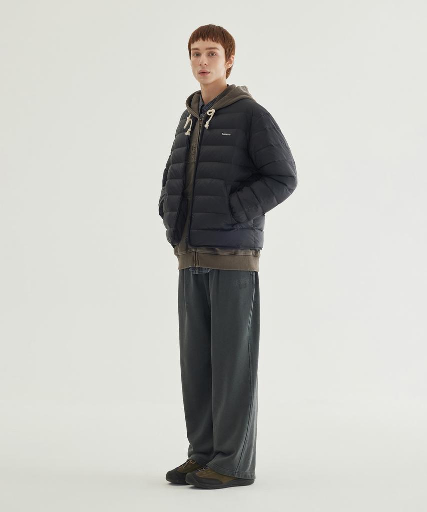 Covernat Cover Light Collarless Down Black