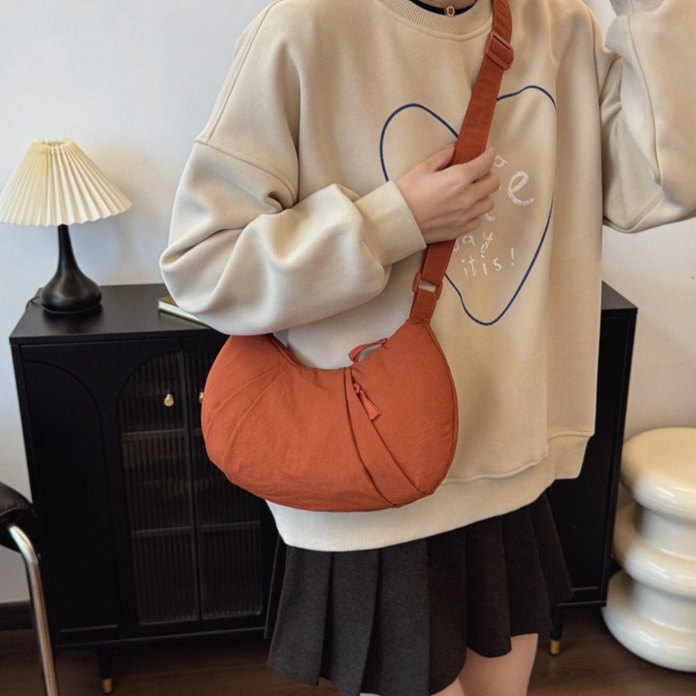 Korean Style Zipper Dumpling Bag Lightweight Sports Messenger bag Nylon Shoulder Bag Male/Female