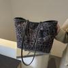 Personalized Leopard Print Large-capacity Bag Women's New Fashion Commuter Tote Bag Autumn Retro Large Bag Underarm Bag