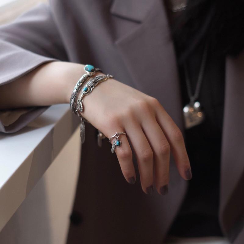 Stylish Geometric Open Adjustable Copper Ring For Women With Vintage Hawk Feather Design