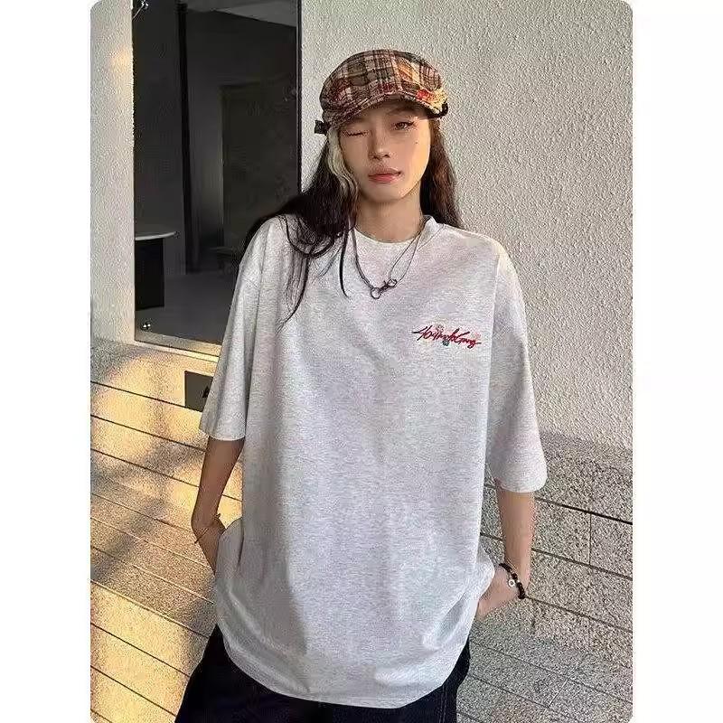 Футболка с коротким рукавом, летняя футболка для молодых мужчин и женщин, модный уличный свободный топ с круглым вырезом, трендовая футболка с принтом, подходящая ко всему