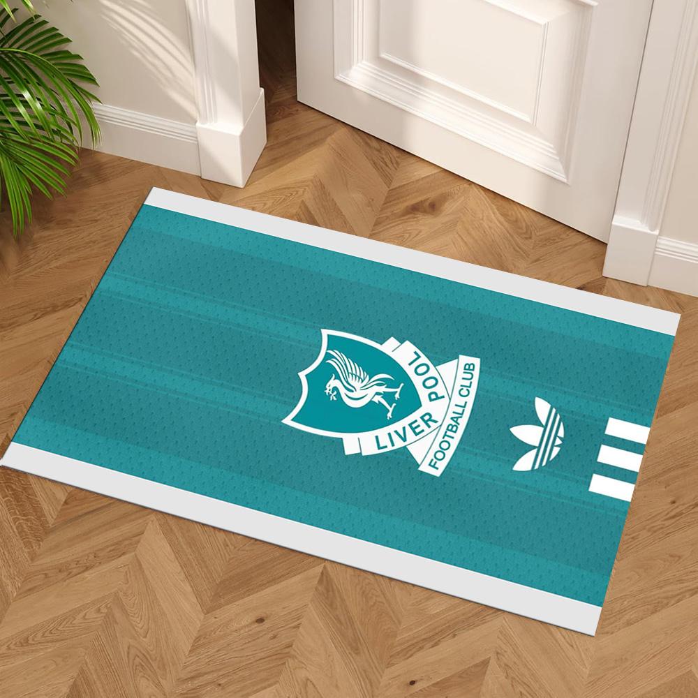 Liverpool Area Rug Perfect for Dormitory Balcony Game Room Playrooms Anti-slip Rug Office home decor Luxury Gift for Birthday, Christmas, Wedding