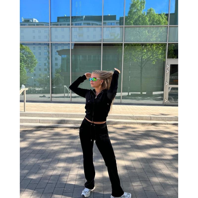 Ladies' Sports and Leisure Gold Velvet Set