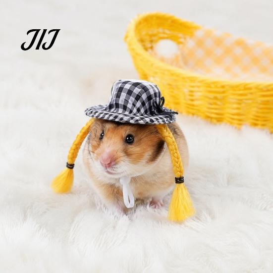Stable Elastic Cord Pet Cap Hamster Wig Hat, Checkered Hat with Funny Braids, Cute Small Animal Video Recording Props Braid for Guinea Pigs, Hamsters,