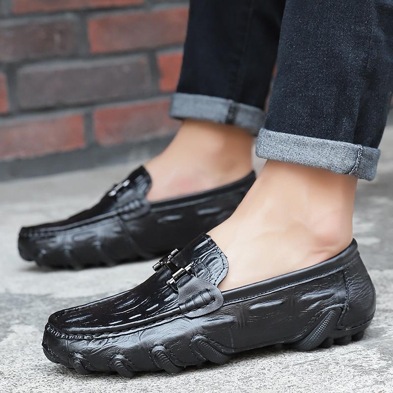 Обувь из натуральной кожи. Мужские лоферы. Удобная повседневная обувь. Мужские мокасины на плоской подошве. Мужская обувь.