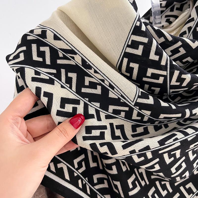 Scarfs for Women Lightweight Fashion Scarves Print Floral Pattern Scarf Shawl Wraps