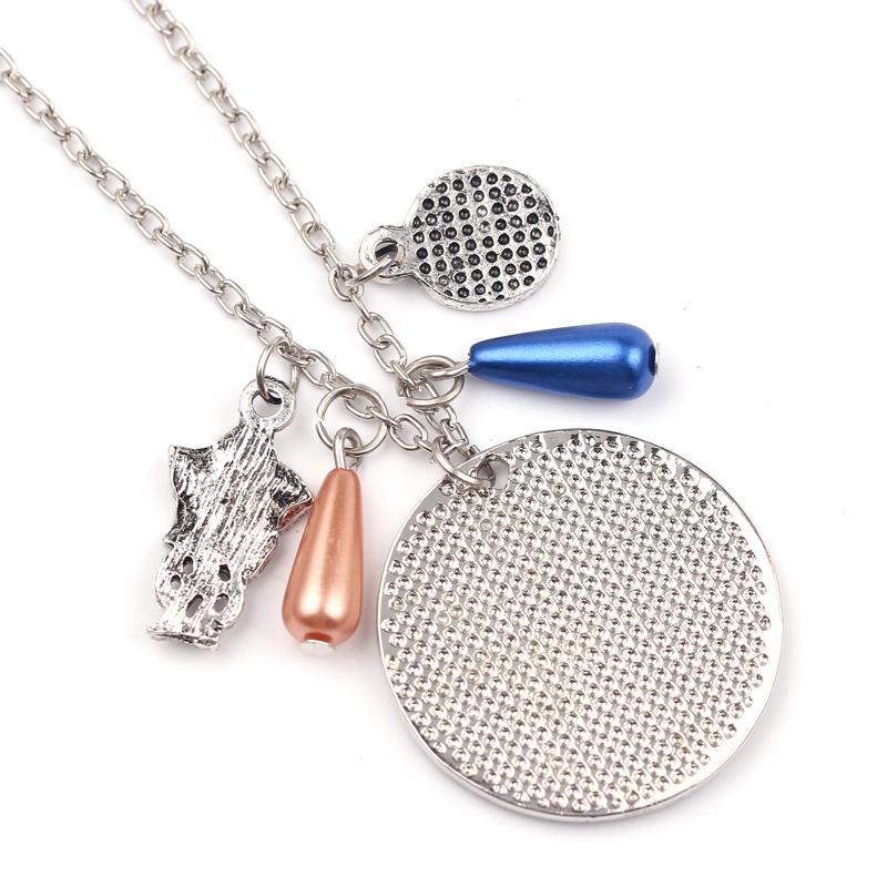 Film Television Peripherals 26 Alphabet Necklace Originality Circular Letters Dotted with Rhinestones Necklace