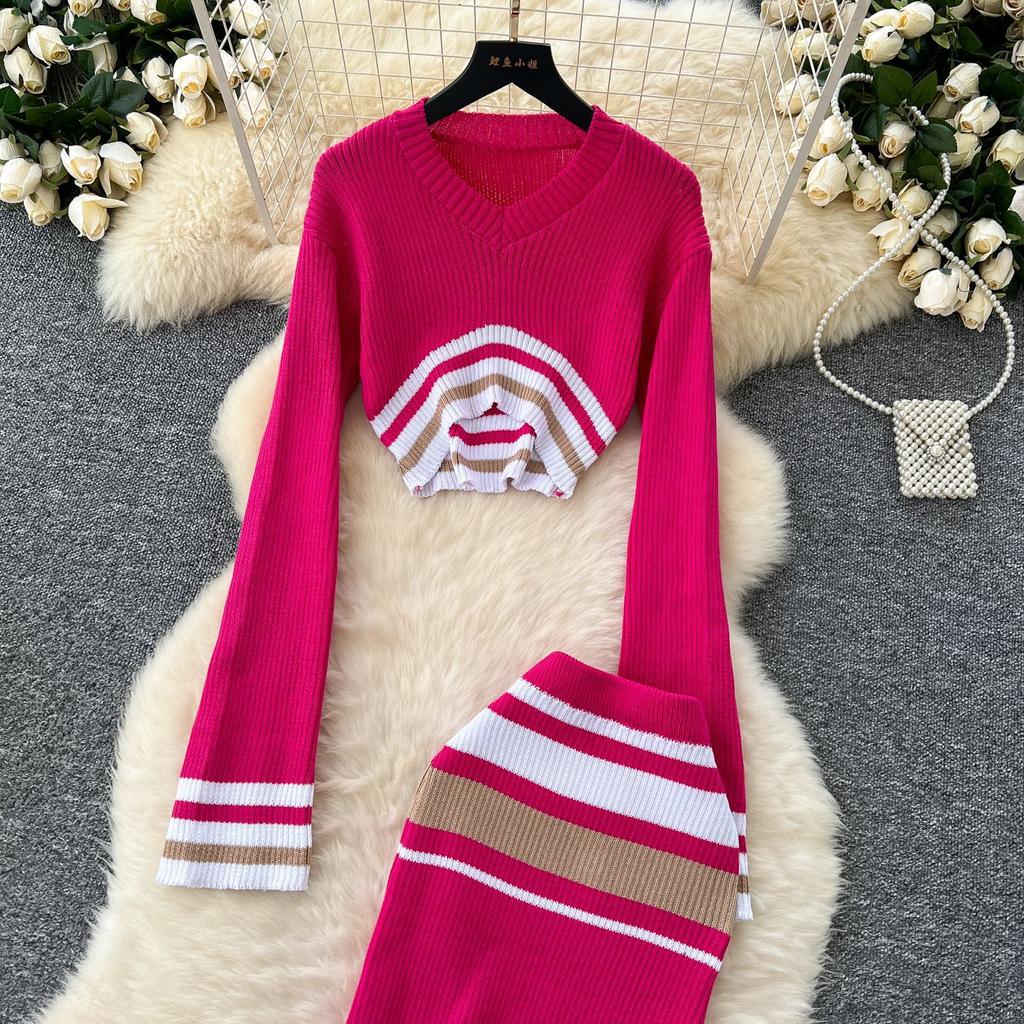 Короткий трикотажный топ с V-образным вырезом в цветных блоках, женский облегающий свитер с юбкой и высокой талией