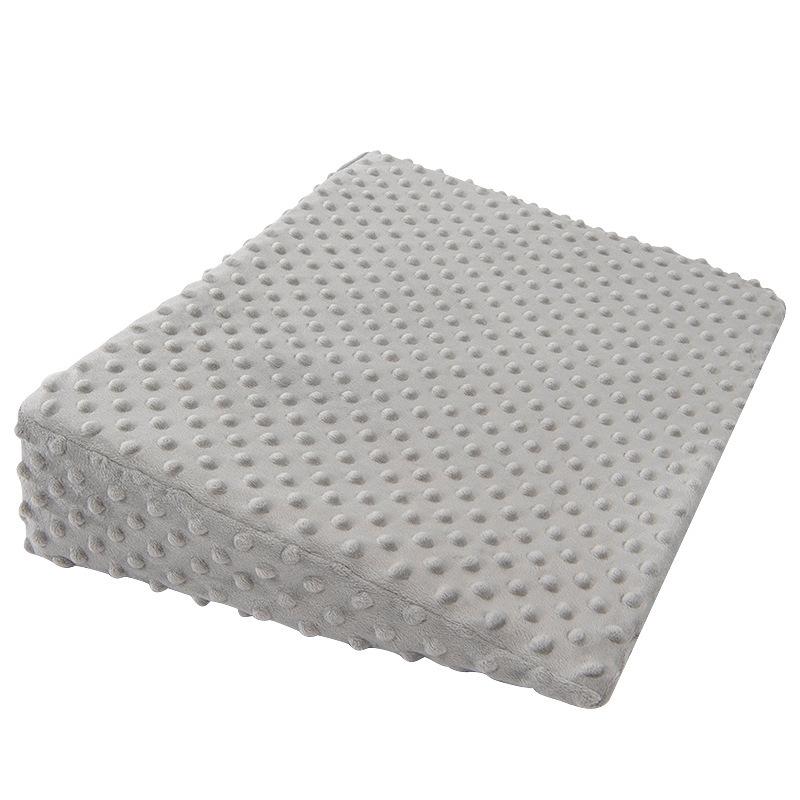 Детская наклонная подушка против плевания, защита от перелива и удушья, наклонная подушка для новорожденного, подушка для лежания, подушка для бога кормления