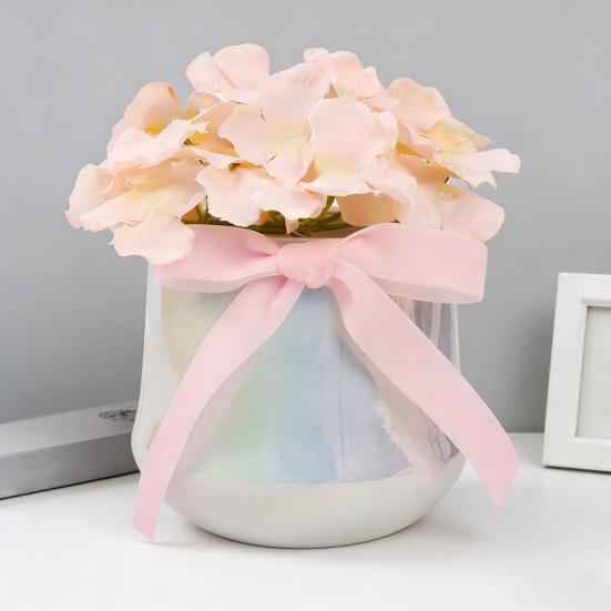 Искусственный цветок в керамической вазе с шелковым бантом Мягкая реалистичная композиция из искусственных цветов Декор для дома, рабочего стола, столешницы