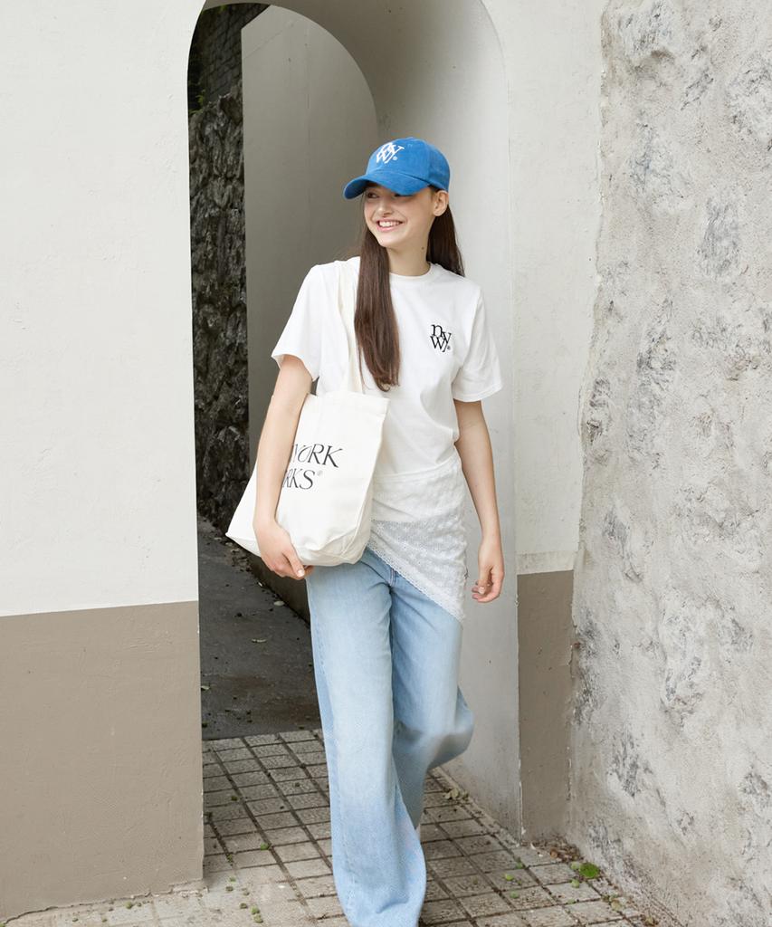 Nyuyogwogseu Классическая футболка Regular Fit_Белый