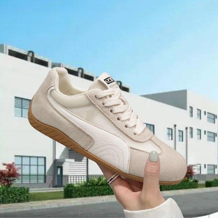 Красные немецкие тренировочные кроссовки женские осень 2025 новые на плоской подошве универсальные кеды сетчатые повседневные спортивные туфли инс тренд