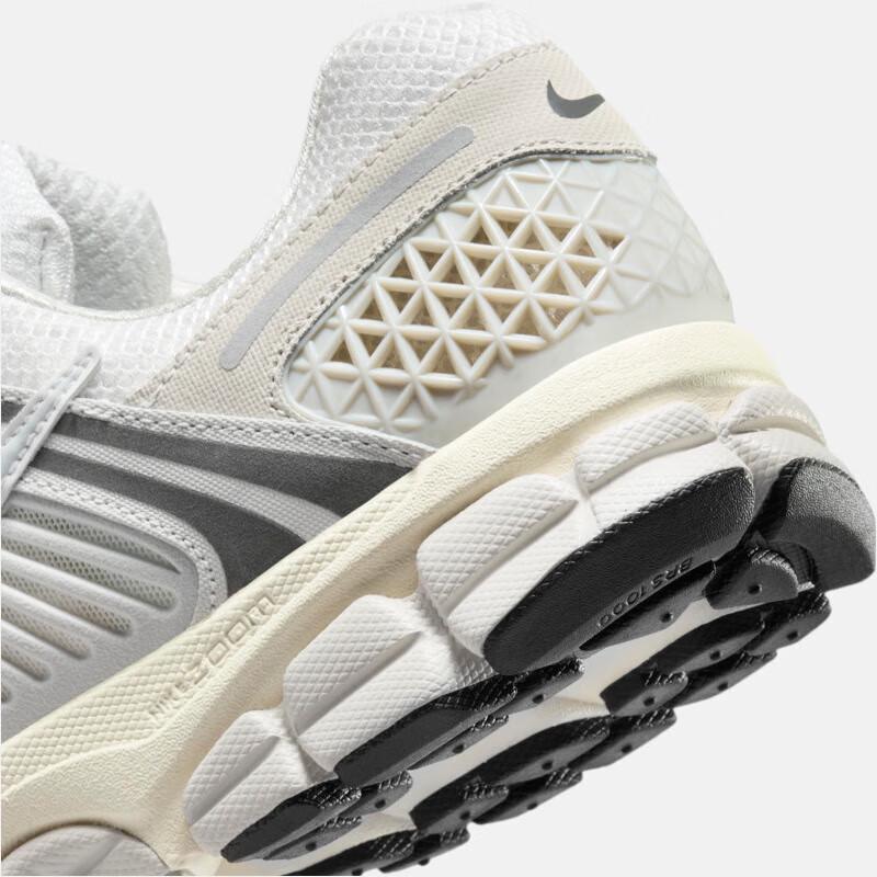 Nike Мужские повседневные спортивные кроссовки Zoom Vomero 5