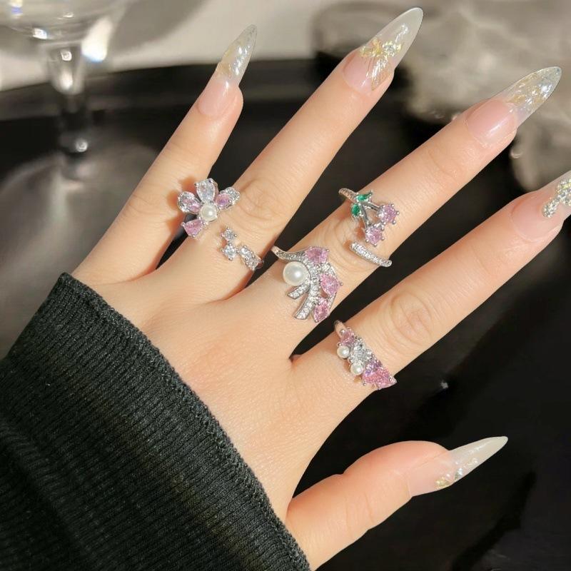 Sweet Pink Diamond Ice Flower Full Of Diamonds Zircon Temperament Flower Opening Ring Niche Design Sense Light Luxury High Sense Ring