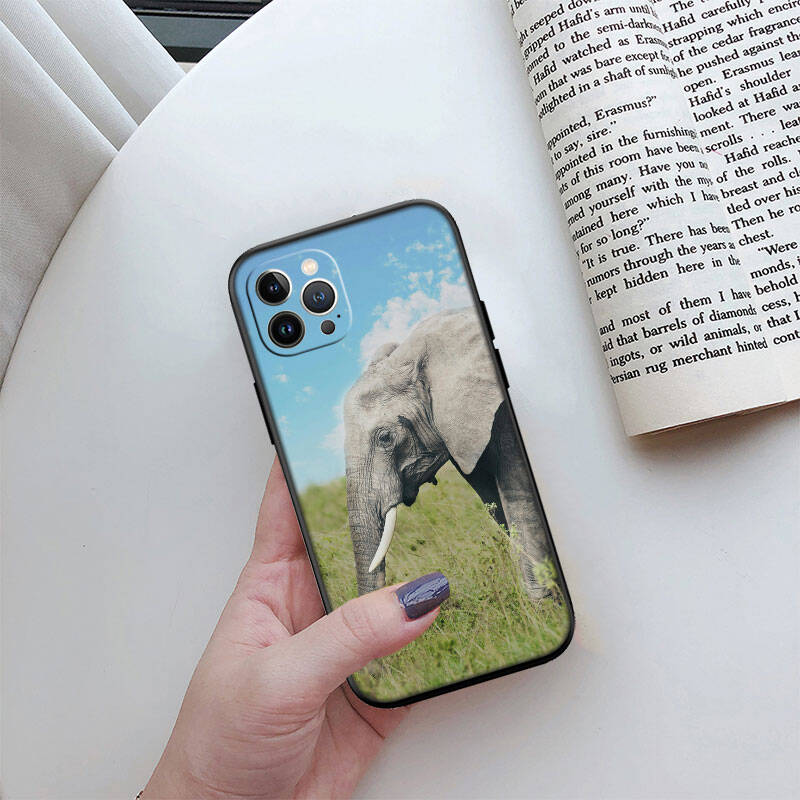 MH8 Animal Elephant Phone Shell for Samsung S20 S21 S22 S23 S24 FE Ultra Plus Lite S21S A55 A07 A17 F06 F16 M06 M16 M56 A36 A37 A57