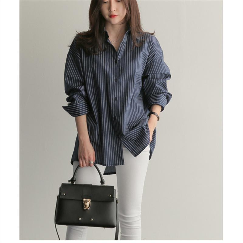 Женская синяя рубашка в стиле BF с отложным воротником, белый топ средней длины с длинными рукавами, однобортная осенняя свободная блузка в полоску в стиле ретро