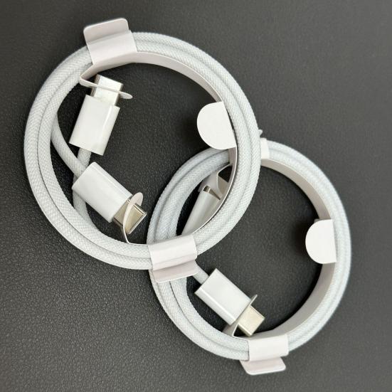 Кабель для передачи данных с двойным интерфейсом Type-C, быстрая зарядка, без запутывания, со смарт-чипом, высокоскоростной кабель для передачи данных для серии iPhone 15