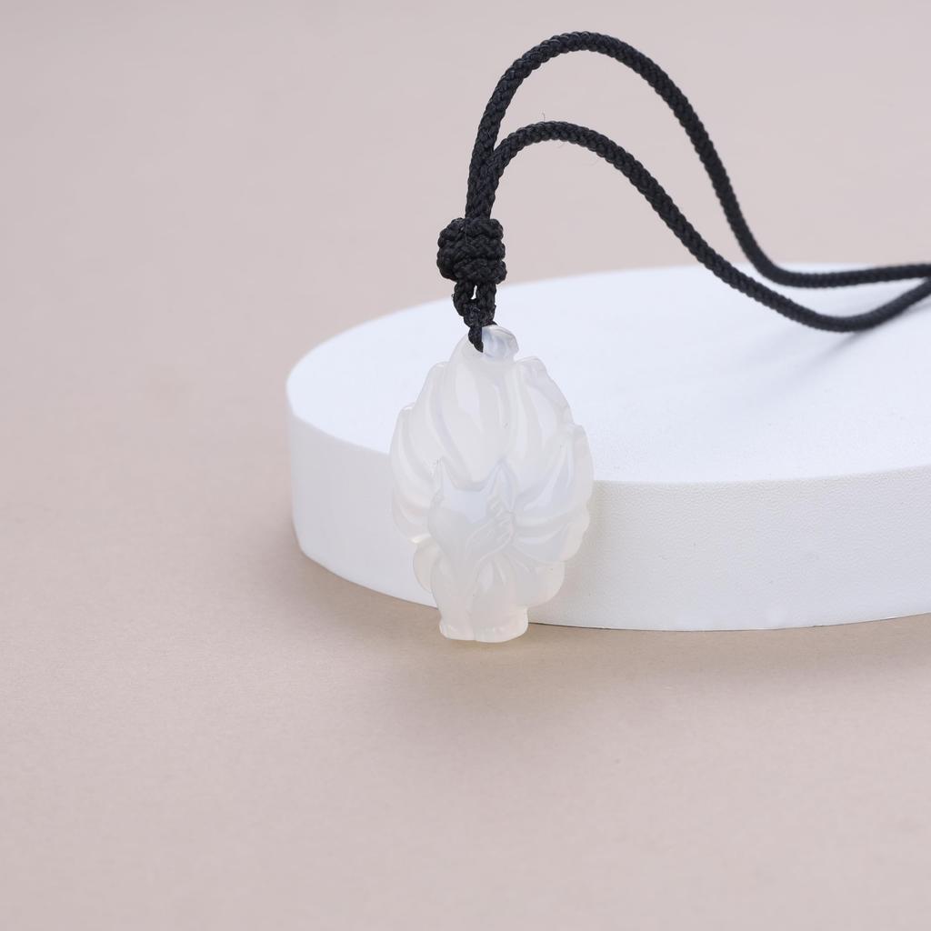 Белый агат лиса амулет унисекс [Koai] девятихвостая подвеска,