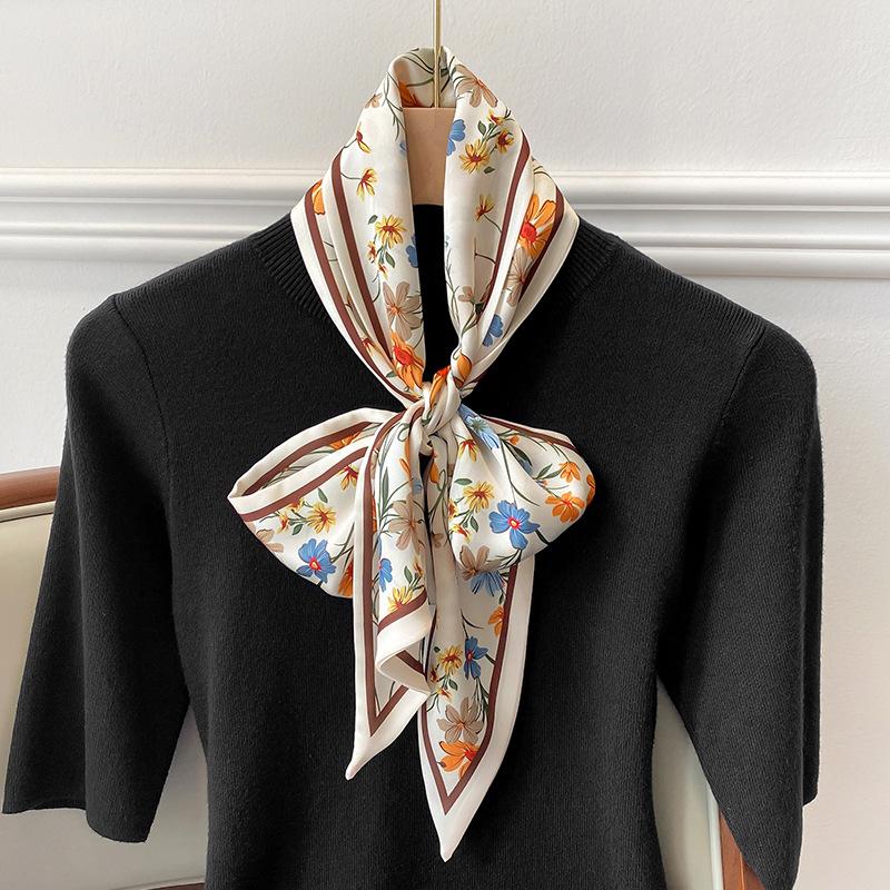 Spring/Summer Elegant Stylish Flower Lightweight Scarf With Diagonal Corners For Women Purse Streamer Soft Satin Neckerchief