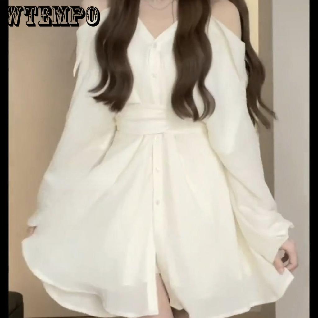 Новогоднее изысканное костюмное платье с бретелькой на шее, нежный топ, короткая юбка трапециевидной формы