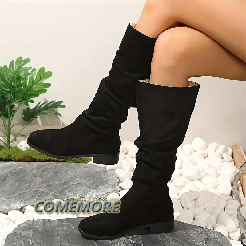 Сапоги-плиссе женские из искусственной замши с флоком, высокие сапоги до колена, зимняя женская мода 2024 года, сапоги-ботфорты на низком квадратном каблуке, женские сапоги-рыцари