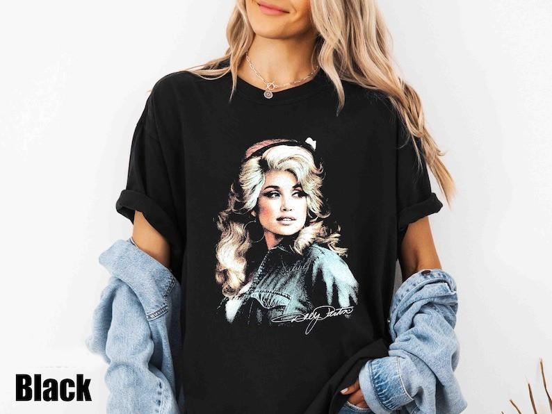 Dolly Parton Signature Vintage Graphic Shirt, Retro Country Music Tee
