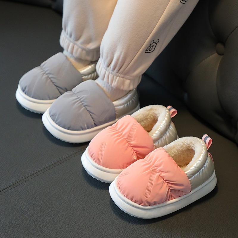 Детские зимние водонепроницаемые хлопковые тапочки, модные тапочки для малышей, мальчиков и девочек, нескользящая пятка, теплая плюшевая высокая домашняя обувь