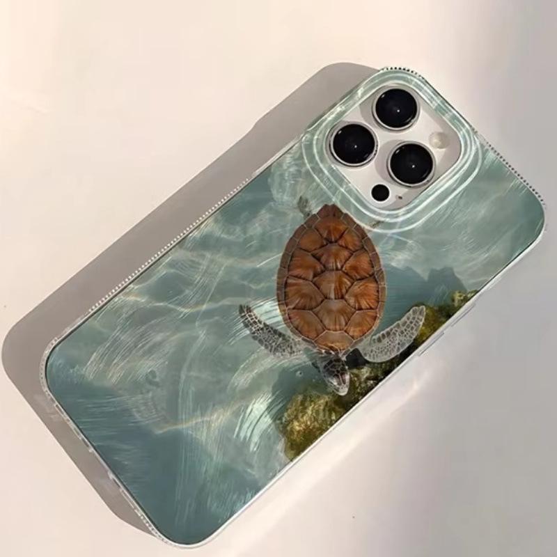 Креативный защитный чехол для iPhone 16/15 Plus с изображением морской черепахи