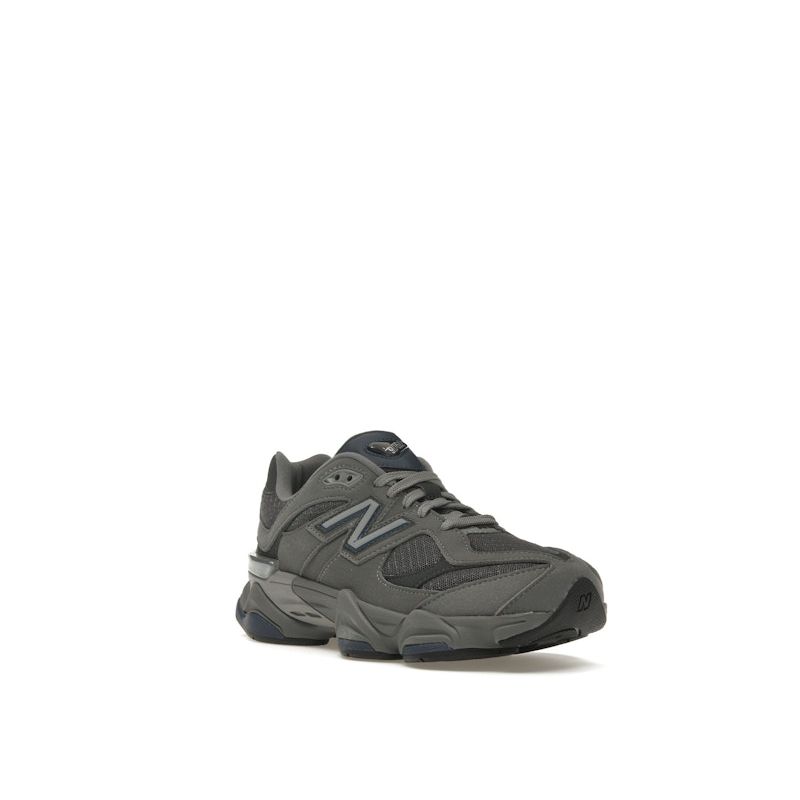 New Balance 9060 Серый Детский GC9060EC