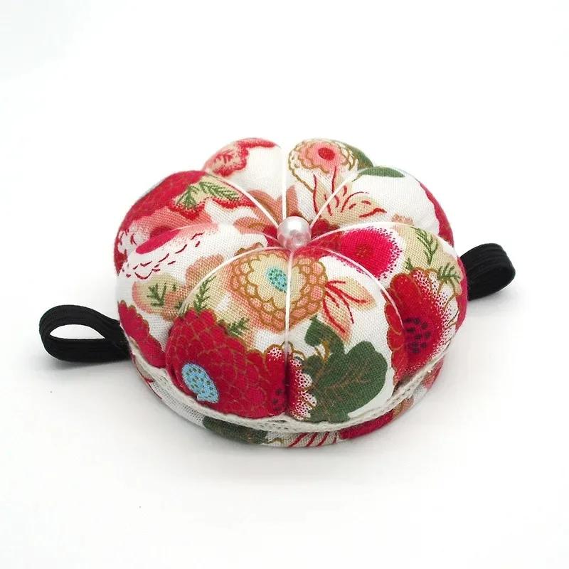 Random Color Pumpkin Shape Needle Pin Cushion Holder Sewing Kit DIY Craft Sewing Pin Elastic Wrist Band Pincushions