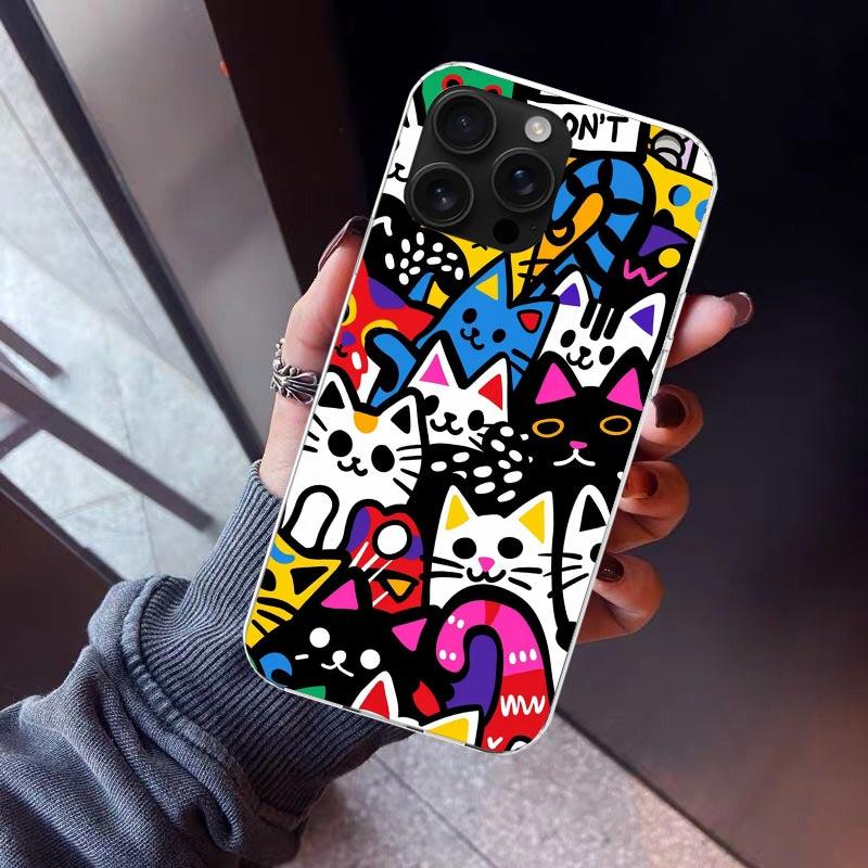 Graffiti Fashion Cool Phone Case For iPhone 17 Air 16 15 Pro Max 14 Plus 13 Mini 12 11 Cover 7 8 SE Silicone Shell Print Fundas