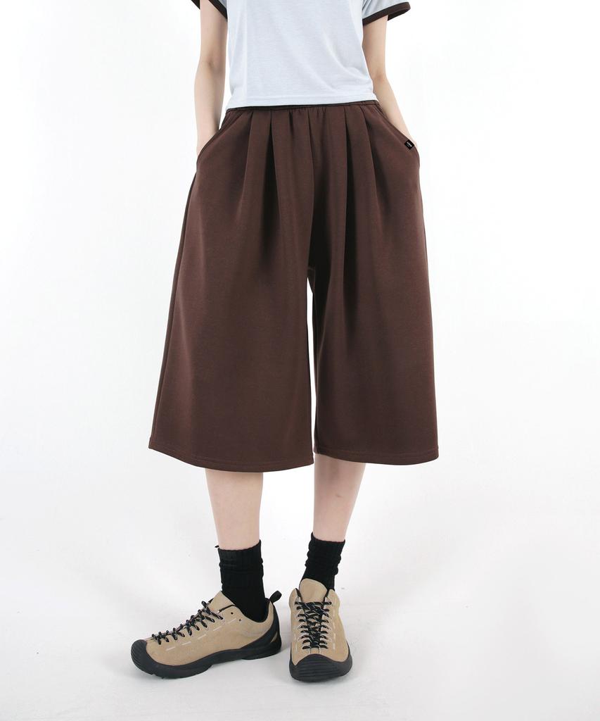 UMM Women'S Three-Tuck Wide Bermuda Shorts 3 Colors