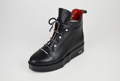 Ботинки 0105740 36 Черные кожа