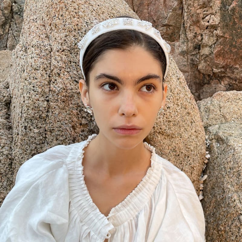 SCHO JEWELRY Лента для волос Lana Royal White