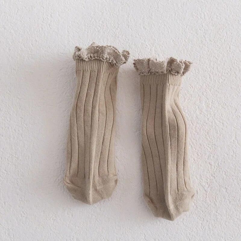 Осенне-зимние винтажные хлопковые носки для маленьких девочек, однотонные детские носки, носки принцессы для девочек, японские хлопковые носки