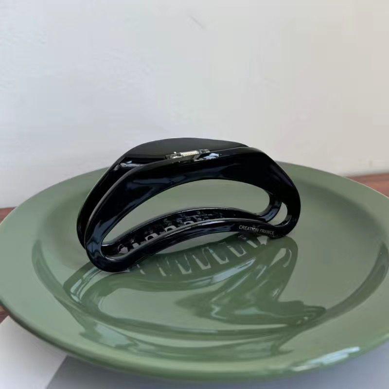 Большая заколка для волос в виде акулы с леопардовым принтом черного цвета с корейской золотой этикеткой