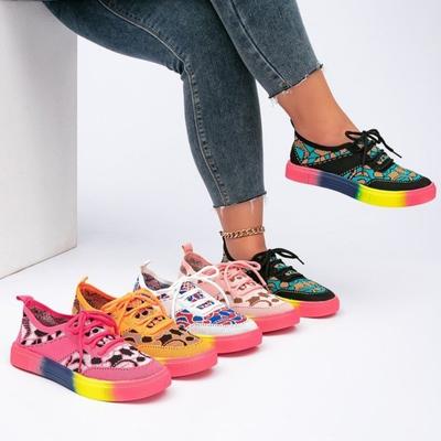 Женская обувь – Кроссовки