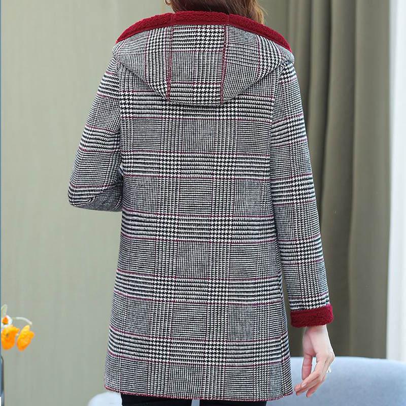 Теплая куртка большого размера, женская осенне-зимняя куртка с капюшоном средней длины, удобная утолщенная повседневная куртка из искусственной овечьей шерсти